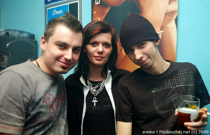 HOUSEWARS - Pátek 28. 11. 2008